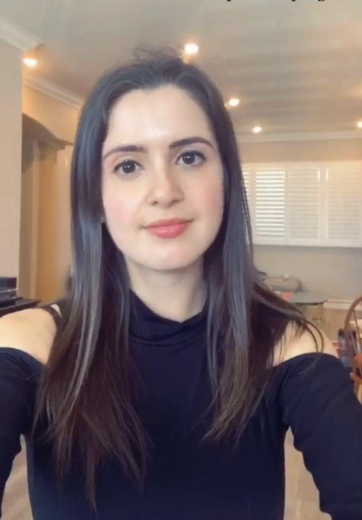 Laura Marano