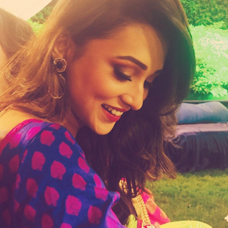 Mimi Chakraborty