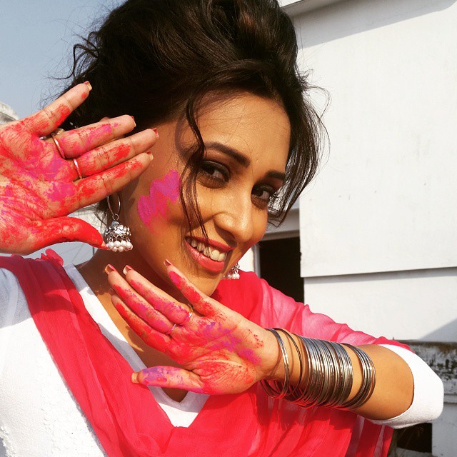 Mimi Chakraborty