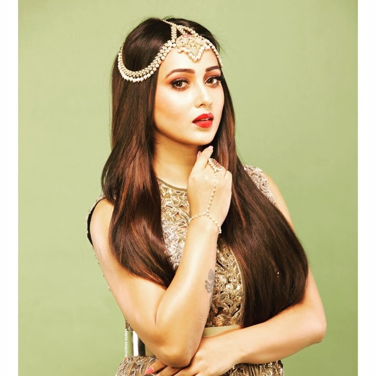 Mimi Chakraborty