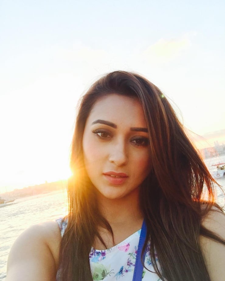 Mimi Chakraborty