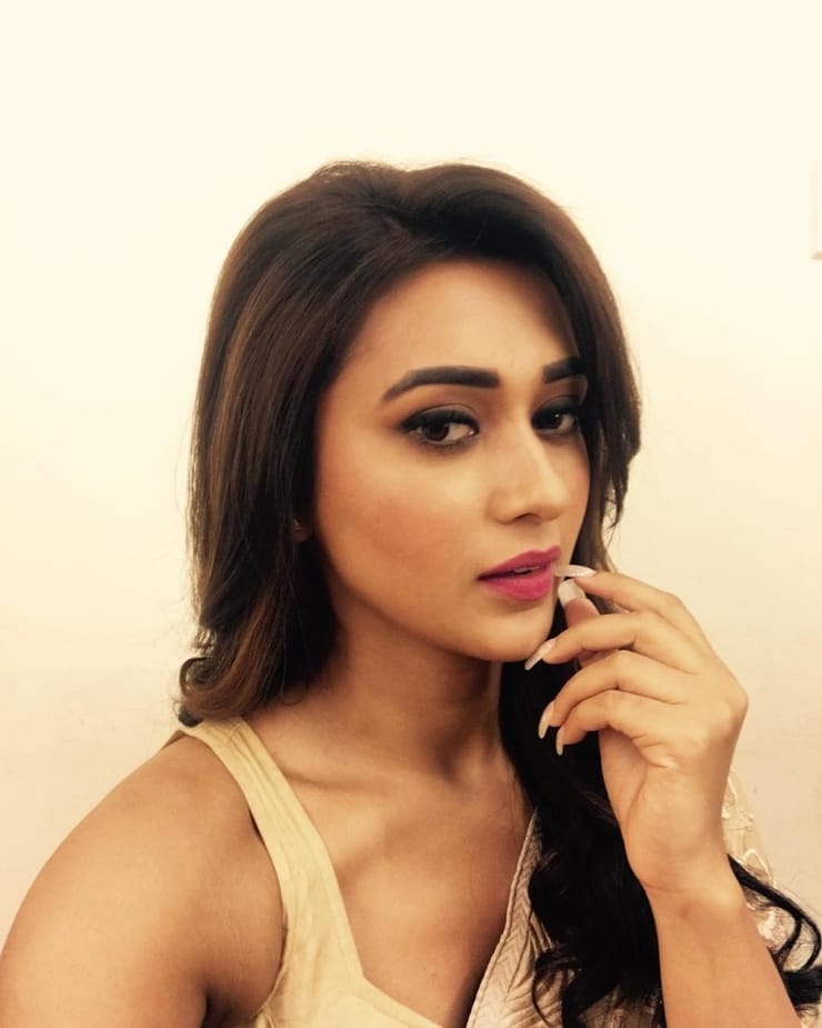Mimi Chakraborty