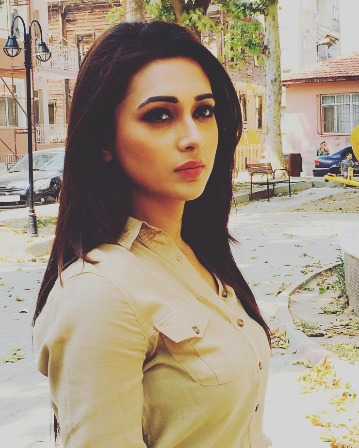 Mimi Chakraborty