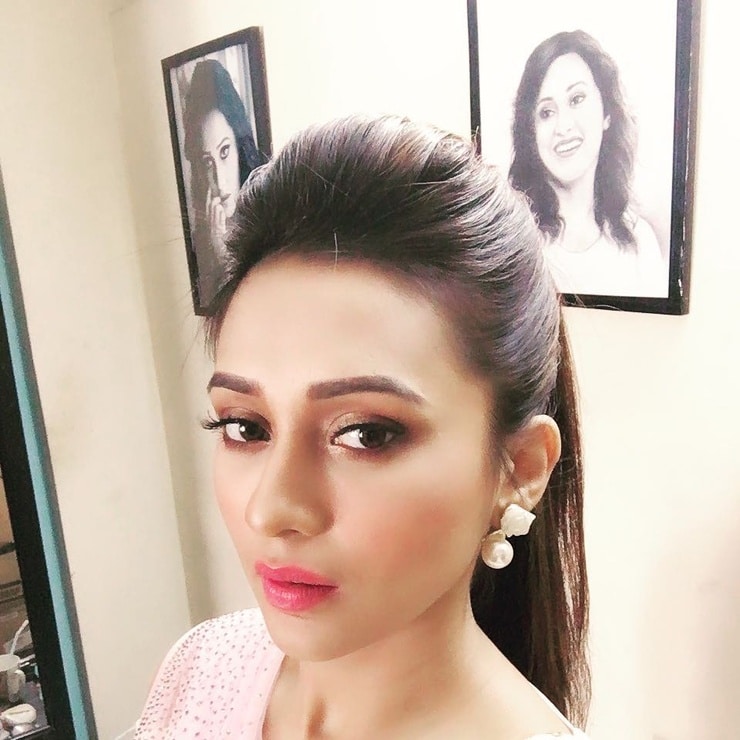 Mimi Chakraborty