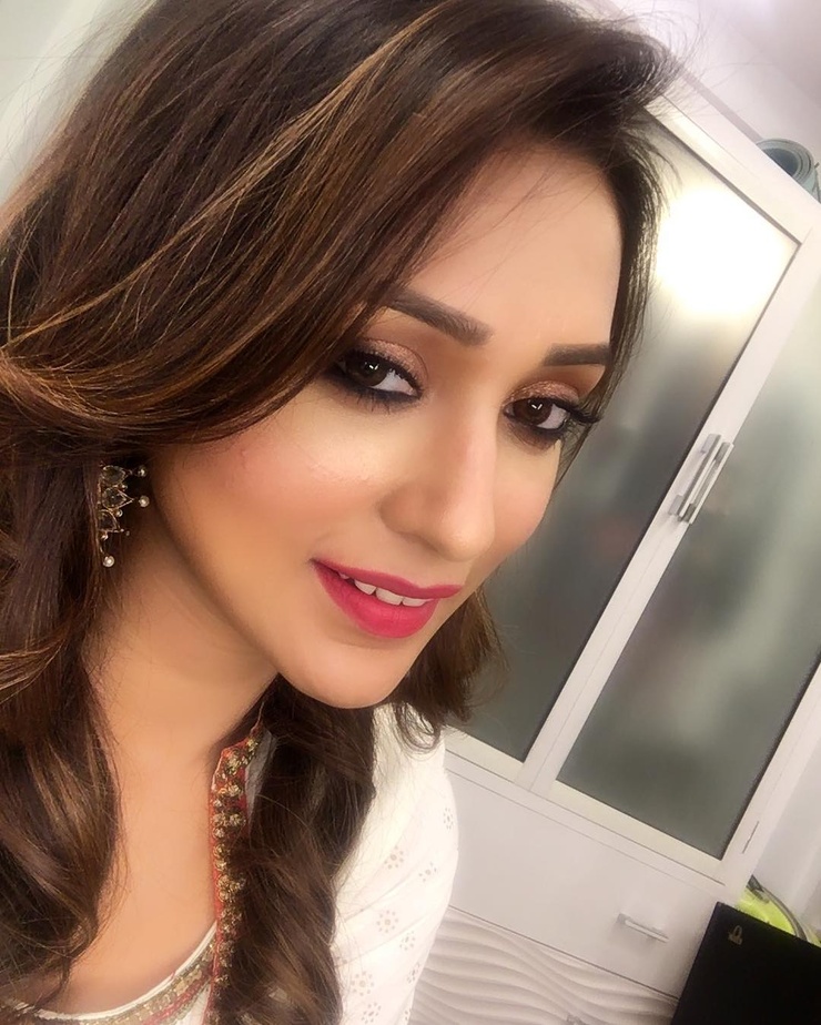 Mimi Chakraborty