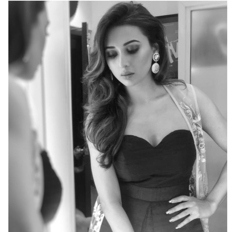 Mimi Chakraborty
