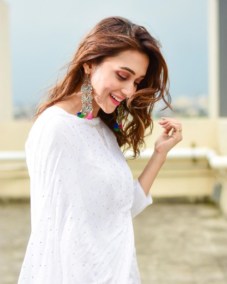 Mimi Chakraborty