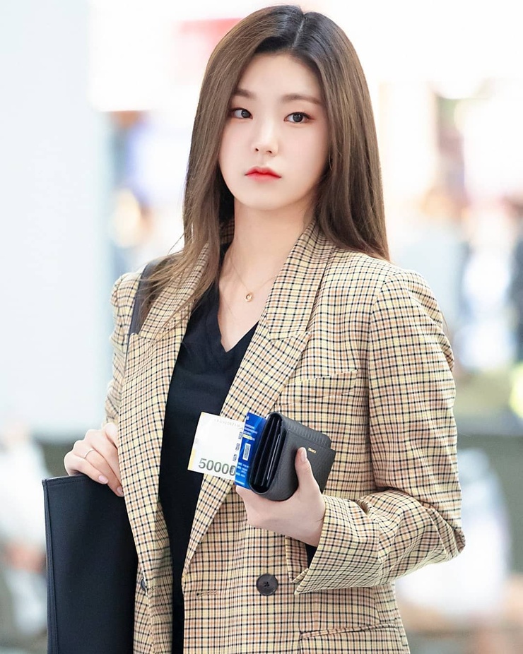 Yeji Yeji