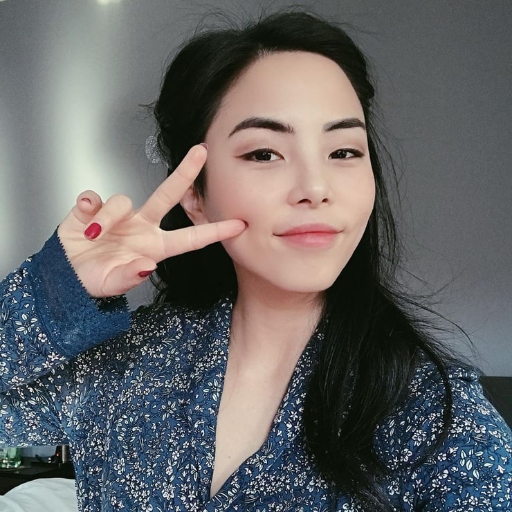 Anna Akana