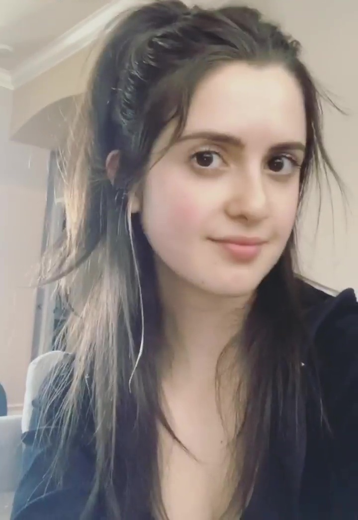 Laura Marano