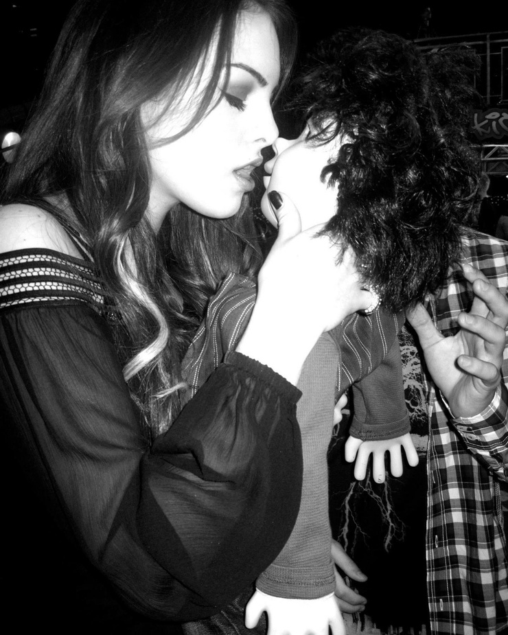 Elizabeth Gillies Elizabeth Gillies
