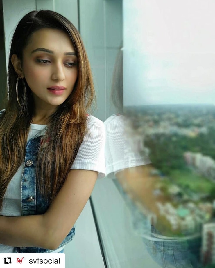 Mimi Chakraborty