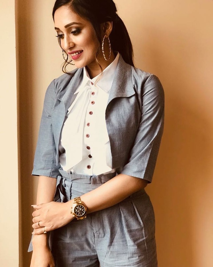 Mimi Chakraborty