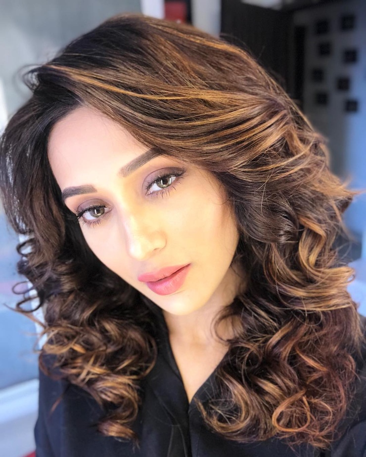 Mimi Chakraborty