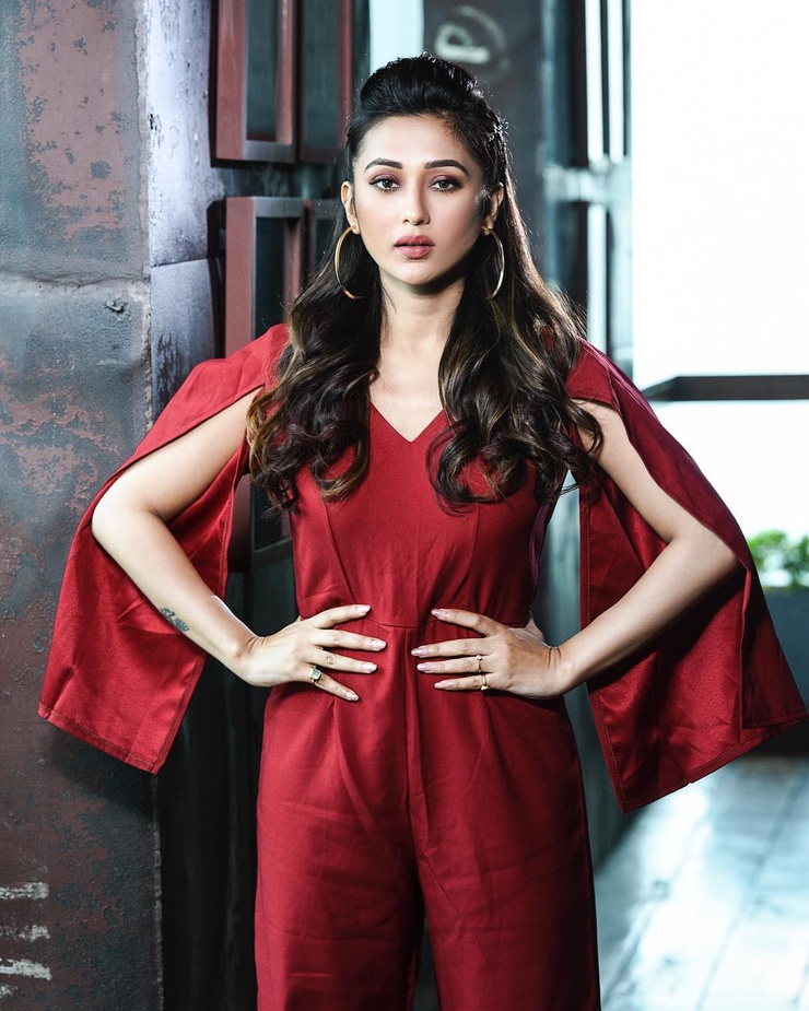 Mimi Chakraborty