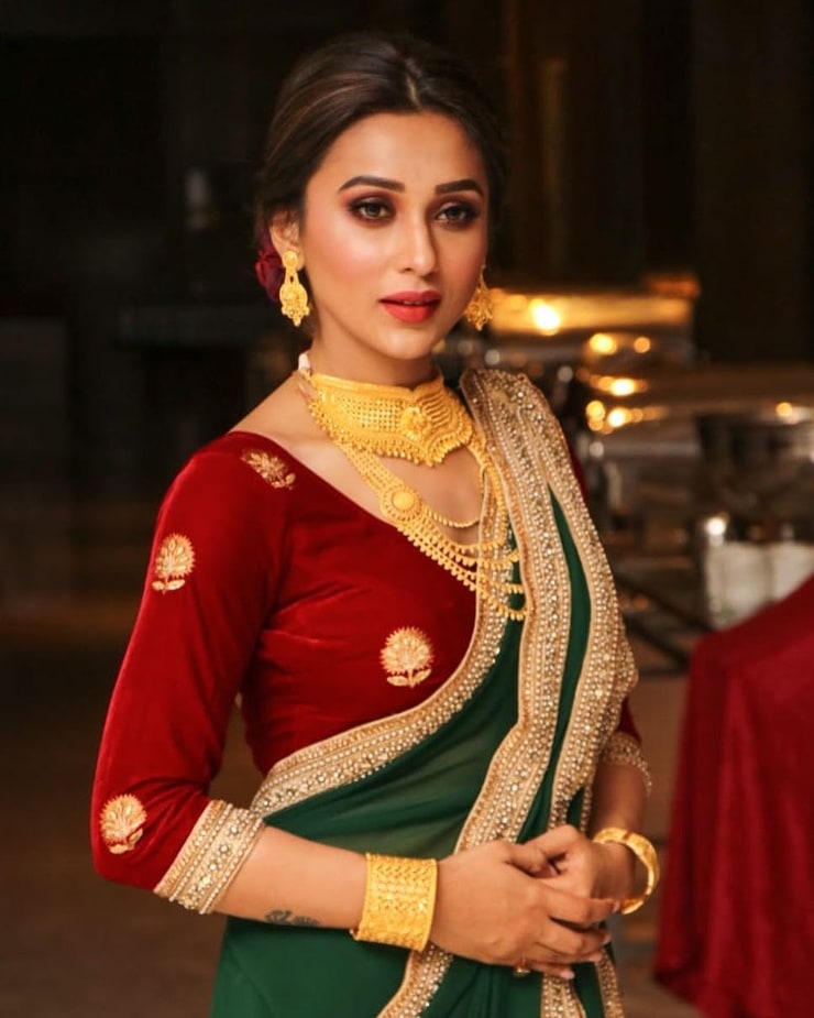 Mimi Chakraborty