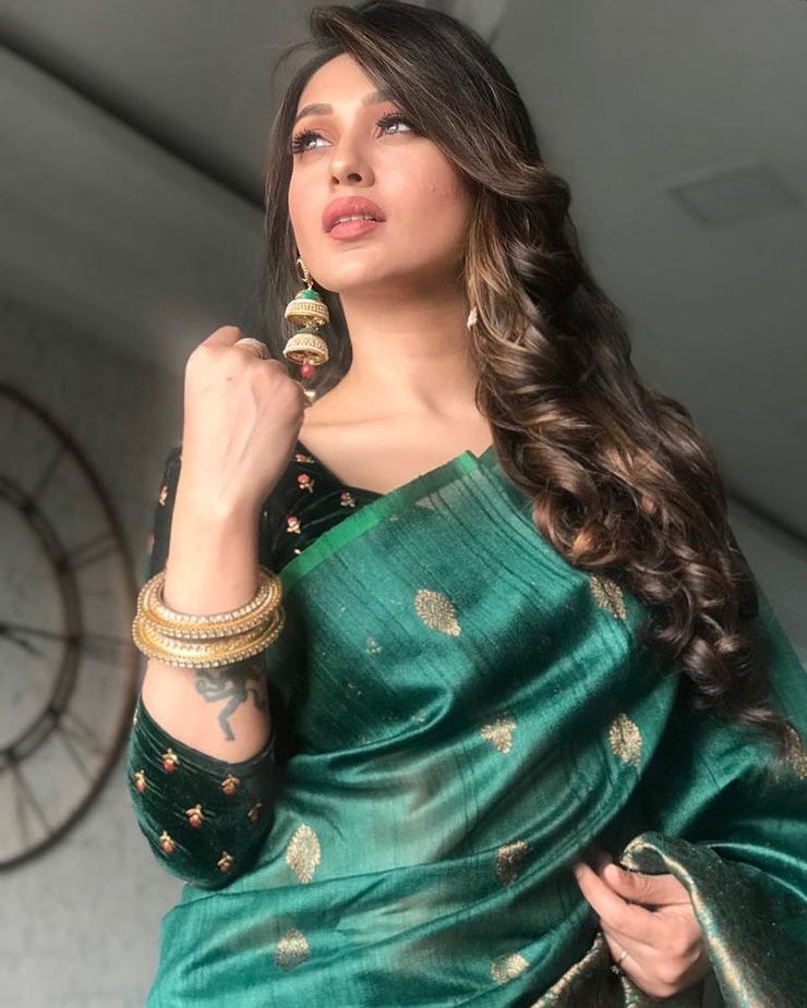 Mimi Chakraborty