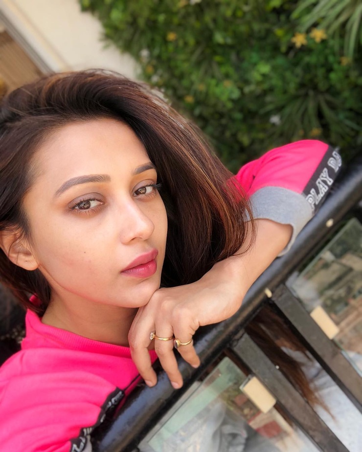 Mimi Chakraborty