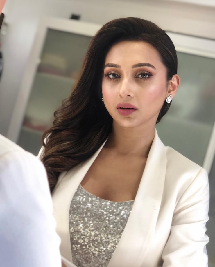 Mimi Chakraborty