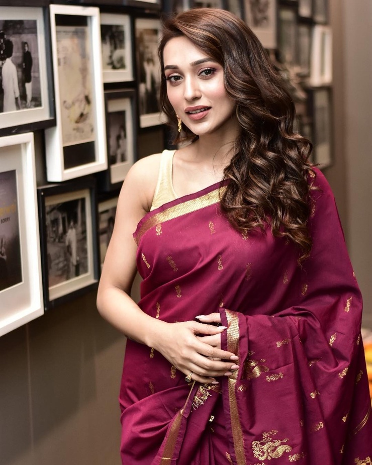 Mimi Chakraborty