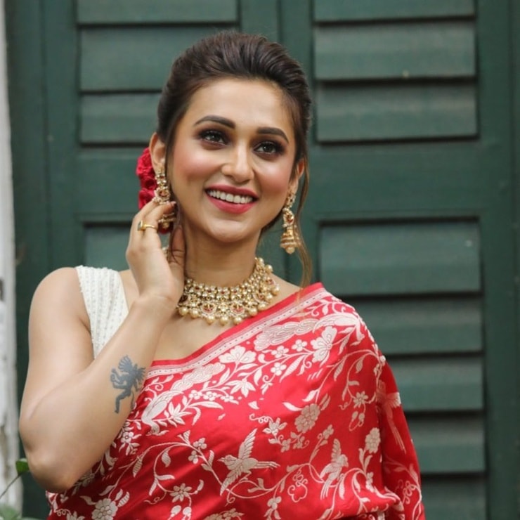 Mimi Chakraborty