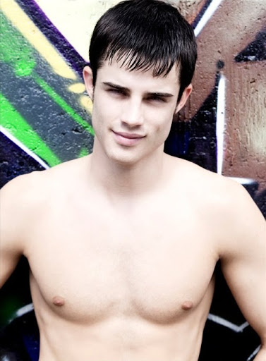 Picture of Kenzie Roth