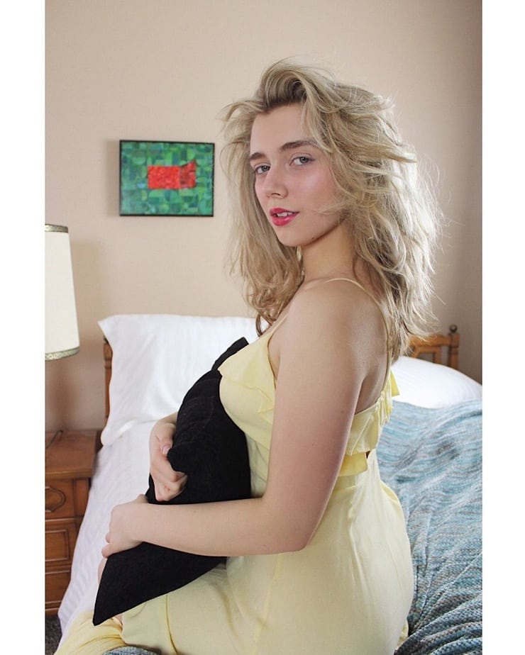 Elizabeth Wheeland Elizabeth Wheeland