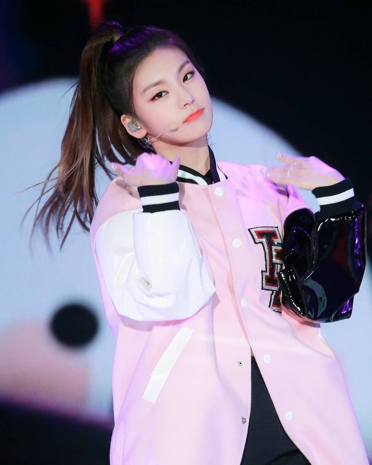 Yeji Yeji