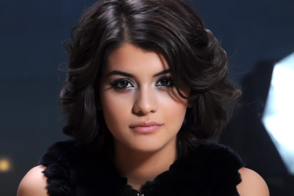 Sofia Black-D'Elia Sofia Black-D'Elia