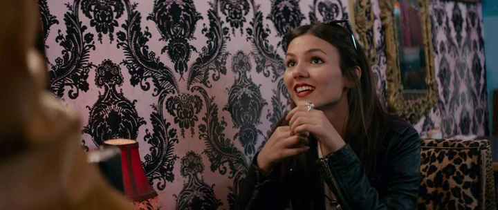 Naomi and Ely's No Kiss List