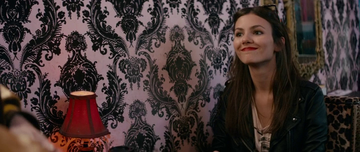 Naomi and Ely's No Kiss List