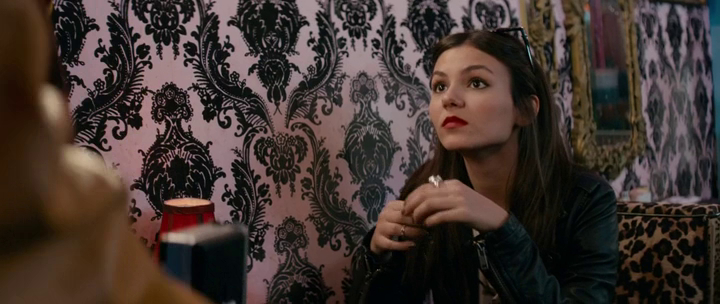 Naomi and Ely's No Kiss List