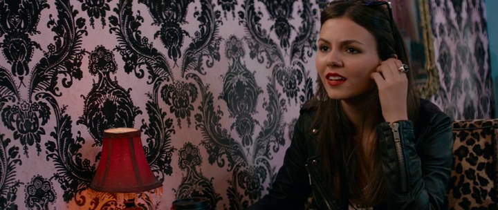 Naomi and Ely's No Kiss List