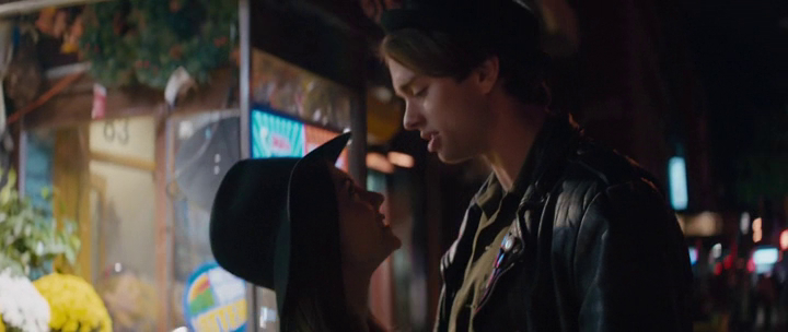 Naomi and Ely's No Kiss List