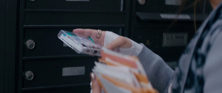 Naomi and Ely's No Kiss List