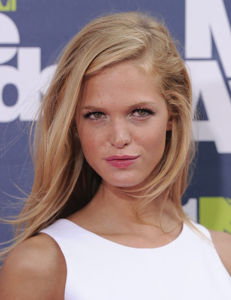 Erin Heatherton picture