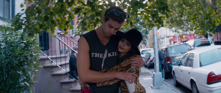 Naomi and Ely's No Kiss List