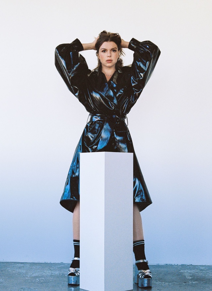 Julia Fox