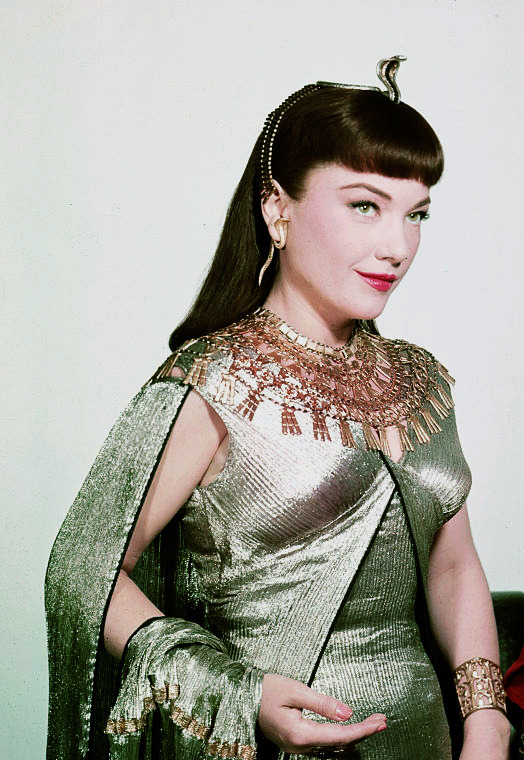 Anne Baxter