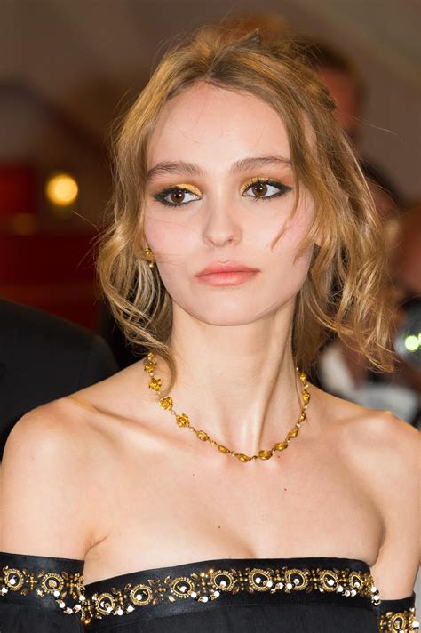 Lily Rose Depp 