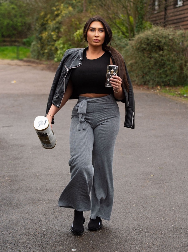 Lauren Goodger