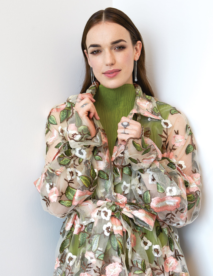 Elizabeth Henstridge