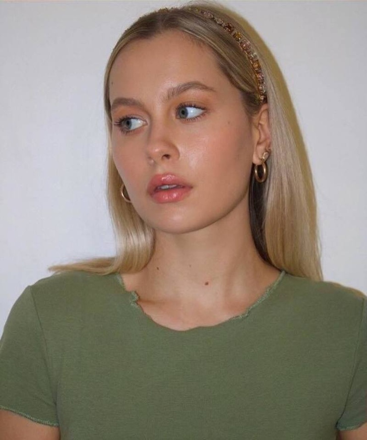 Natasha Bure Natasha Bure
