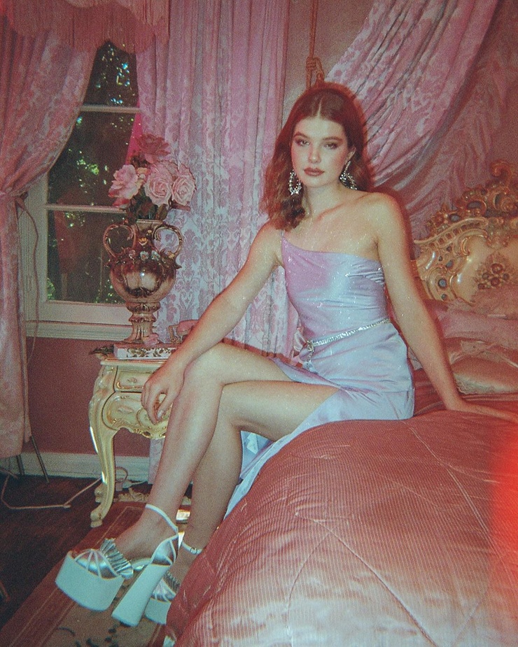 Ellie Thumann