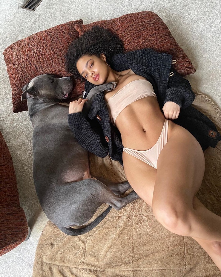 Caitlyn M Caitlyn M