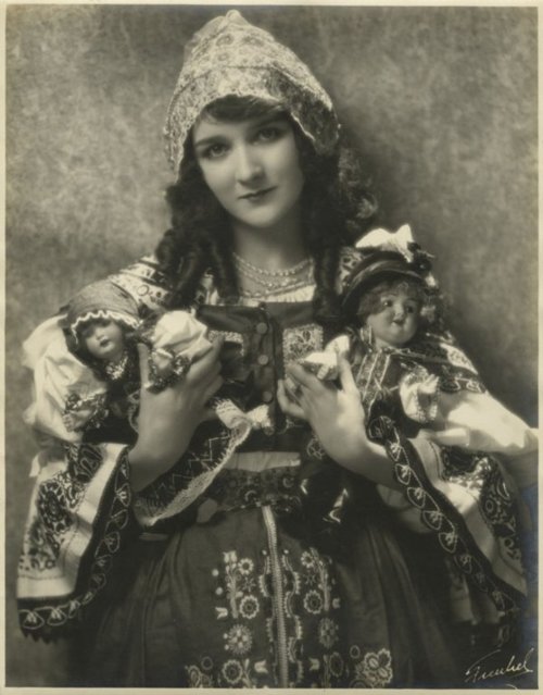 Mary Philbin