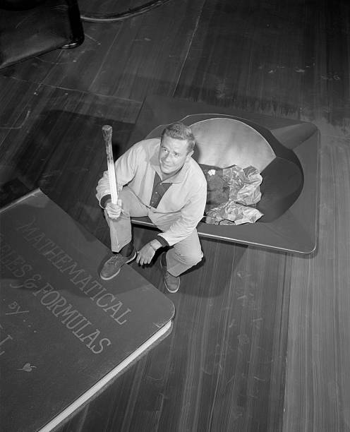 Marshall Thompson