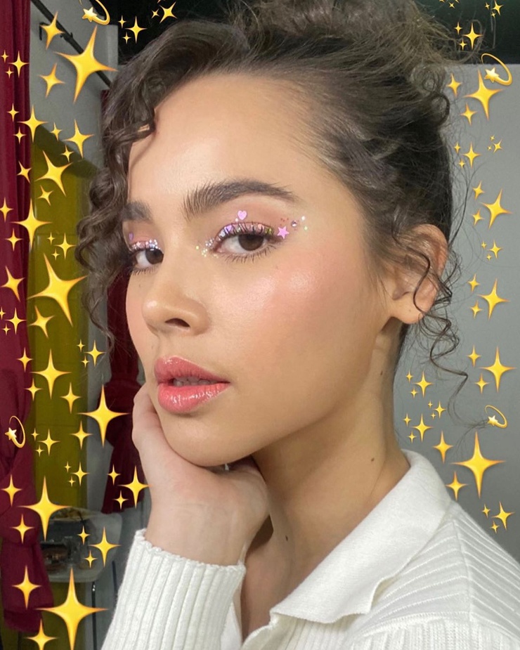 Urassaya Sperbund