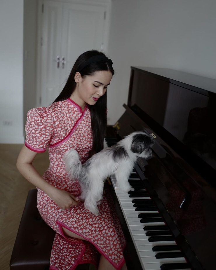 Urassaya Sperbund Urassaya Sperbund