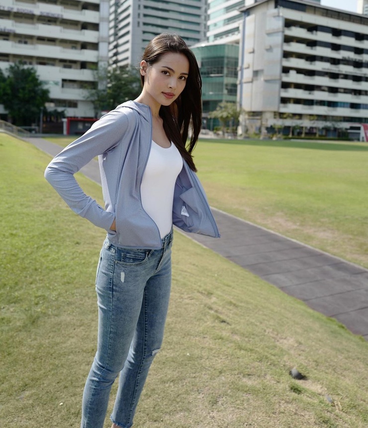 Urassaya Sperbund Urassaya Sperbund